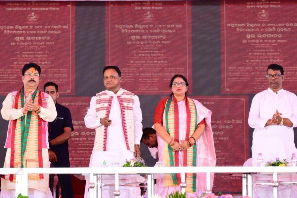CM Majhi Unveils ₹420 Crore Development Projects in Mayurbhanj Mohan-Majhi-in-Mayurbhanj